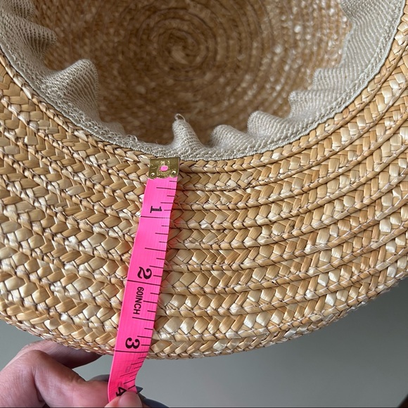 Straw Hat With Bow - Picture 6 of 8